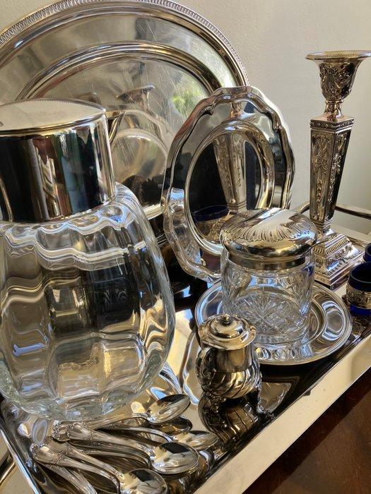 Dienblad (22) - inclusief Wiskemann - witte metaal -, Antiek en Kunst, Antiek | Meubels | Tafels