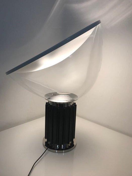 Flos - Achille and Pier Giacomo Castiglioni - Tafellamp -, Antiek en Kunst, Antiek | Verlichting