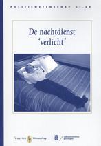 Politiewetenschap 60 -   De nachtdienst verlicht, Livres, Politique & Société, M.C.M. Gordijn, Verzenden