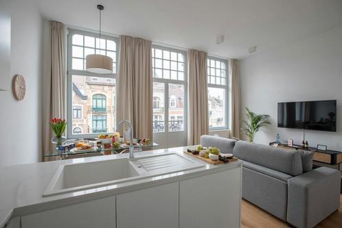 Appartement aan Avenue Winston Churchill, Uccle, Immo, Appartementen en Studio's te huur, 50 m² of meer