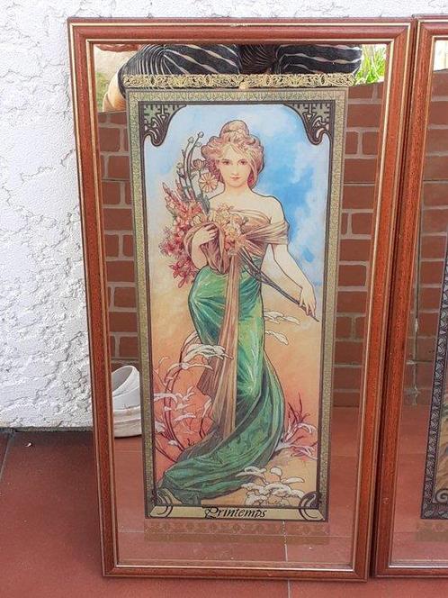 after ALPHONSE MUCHA - Glazen vitrinelijst (4) - Glas -, Antiek en Kunst, Curiosa en Brocante
