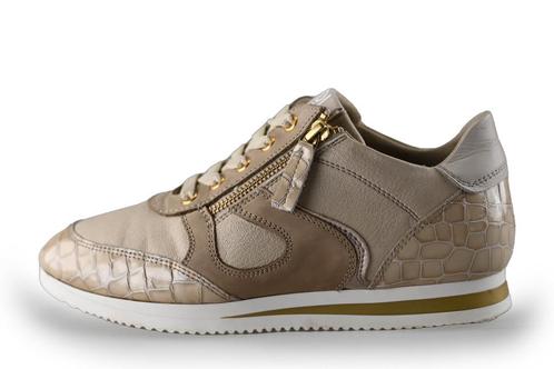 DL Sport Sneakers in maat 38 Beige | 5% extra korting, Kleding | Dames, Schoenen, Beige, Zo goed als nieuw, Sneakers, Verzenden