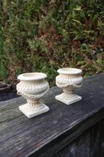 Jardinière (2) - Steengoed