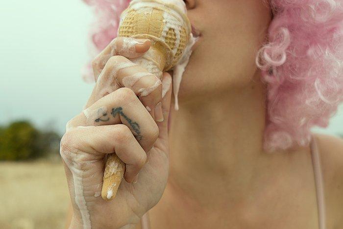 Carla Sutera Sardo - Pink, Antiquités & Art, Art | Objets design