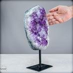 Natuurlijke amethist geode op standaard Wonderen van de