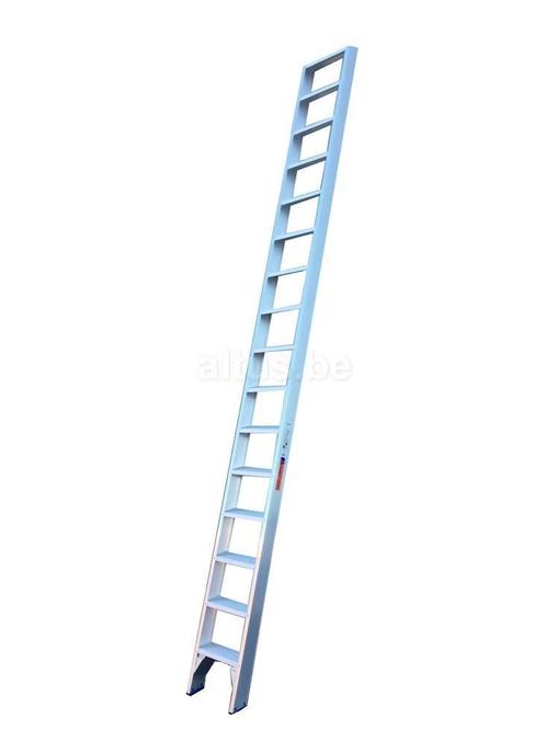 Solide enkele trap 16 treden  - 4.00 meter, Doe-het-zelf en Bouw, Ladders en Trappen, Trap, Nieuw, 4 meter of meer, Ophalen of Verzenden