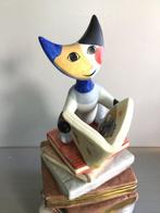 Goebel - Beeldje - Muziekdoosje “ Kat op stapel boeken “, Antiek en Kunst