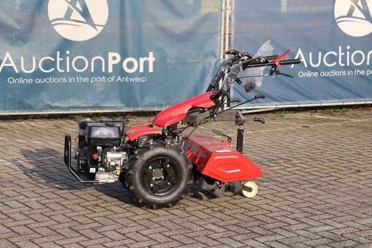 Veiling: Compacte Tractor 15pk Benzine Nieuw, Articles professionnels, Agriculture | Tracteurs, Enlèvement