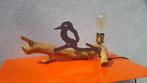 Tafellamp met beeldje - Hout, IJzer - Mooie rustieke lamp