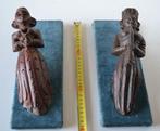 Decoratief ornament - 2 oude eikenhouten beeldhouwwerken - 2