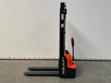 Veiling: Stapelaar Noblelift PSE12B36 Elektrisch 1200kg 3.6m, Ophalen