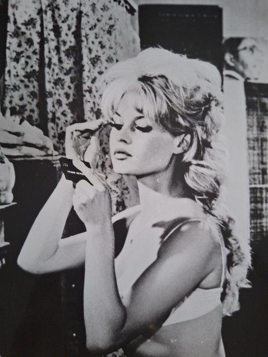 Klaus-Peter Hess - Brigitte Bardot & Sami Frey, La Vérité, Antiek en Kunst, Kunst | Designobjecten