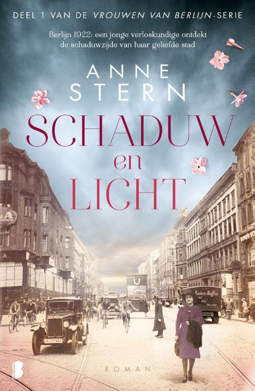 Schaduw en licht / Vrouwen van Berlijn / 1 9789022599846, Boeken, Romans, Gelezen, Verzenden