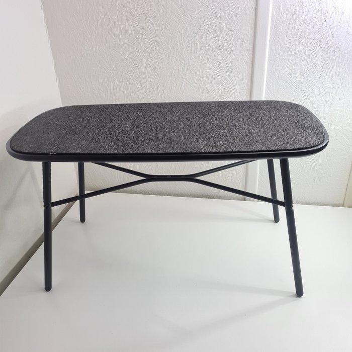 Menu, Audo Copenhagen - Norm Architects - Bank - Ontmoet, Antiek en Kunst, Kunst | Designobjecten