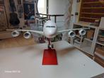 1:100 - Avion miniature - Airbus A380 Qantas VH-OQF