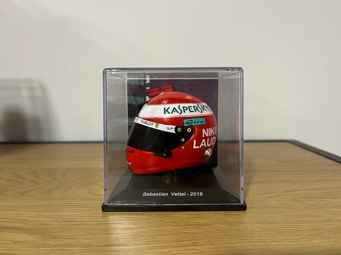 Spark 1:5 - Modelauto - Sebastian Vettel Ferrari Speciale, Hobby en Vrije tijd, Modelauto's | 1:5 tot 1:12