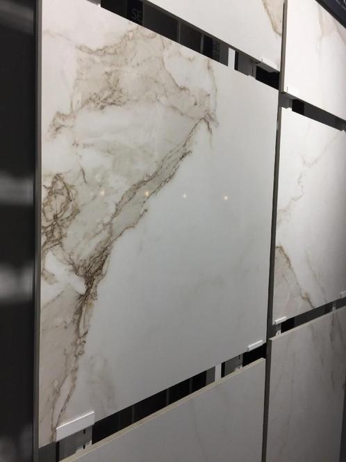 Calacatta Geel Goud semi glans 60x120 vloertegel wandtegel, Doe-het-zelf en Bouw, Tegels, Ophalen of Verzenden