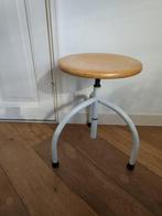 Oostwoud Fabrieken - Cor Alons - Kruk - Beech Plywood - Kruk