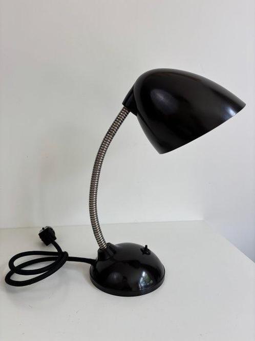 Erik Kirkman Cole - Lampe de bureau (2) - Bakélite, Antiek en Kunst, Kunst | Designobjecten