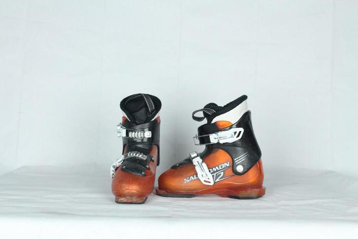 Salomon T2 orange - 21MP/33EU, Sports & Fitness, Ski & Ski de fond, Utilisé