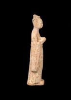 Oud Chinees, Tang-dynastie Terracotta Vrouwe Hofmessenger