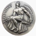 Italië. Medal Italy CONI TRIUMPHVS Medal 1930s by Manetti