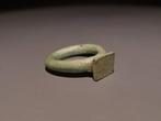 Oud-Egyptisch Faience Ring. Late Periode, 664 - 332 v.Chr.