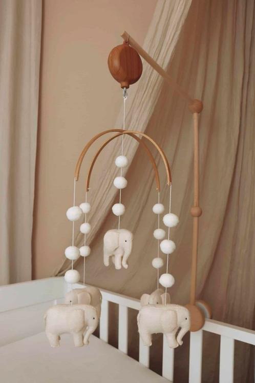Complete set olifanten muziekmobiel, Kinderen en Baby's, Kinderkamer | Inrichting en Decoratie