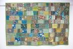 Patchwork wandtapijt - tafelkleed of wanddecoratie van, Antiek en Kunst, Antiek | Tapijten, Tafelkleden en Textiel