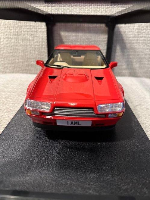 Cult Scale Models 1:18 - Modelauto - Aston Martin V8 Zagato, Hobby en Vrije tijd, Modelauto's | 1:5 tot 1:12
