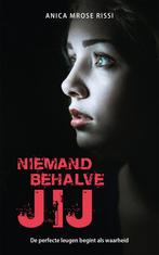 Niemand behalve jij / Politie niet betreden 9789026153686, Boeken, Kinderboeken | Jeugd | 13 jaar en ouder, Verzenden, Zo goed als nieuw