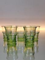 Drinkglas (5) - borrelglas - Glas - Uranium glas