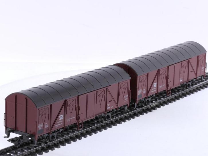 Schaal H0 Märklin 00760-14 en 00760-15 gesloten goederenw.., Hobby en Vrije tijd, Modeltreinen | H0, Wisselstroom, Analoog, Gebruikt