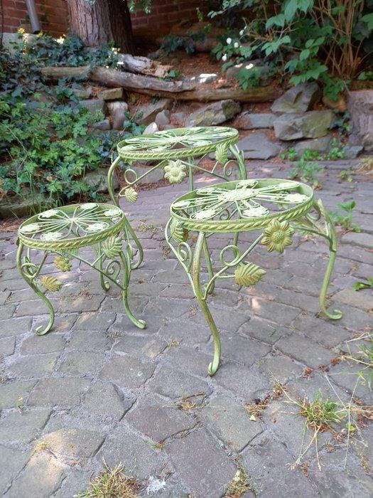 Plantentafel (3) - IJzer - Set van 3 planten tafels, Antiek en Kunst, Curiosa en Brocante