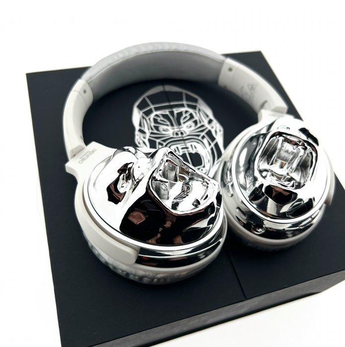 Richard Orlinski (1966) - Headphones King Kong - Silver, Antiquités & Art, Art | Objets design