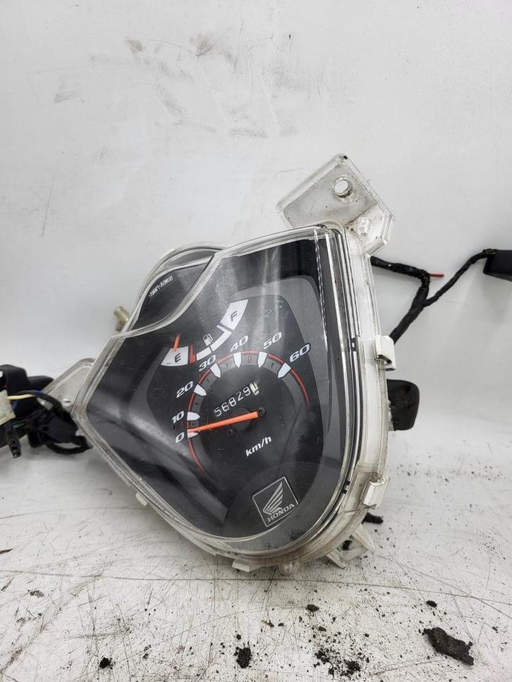 Honda Vision 50 16 2015 / Kilometerteller 56.829 km, Fietsen en Brommers, Brommeronderdelen | Scooters, Overige typen, Overige merken