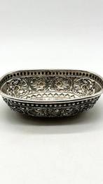 No reserve-Stevige en zware antieke Balinese zilveren, Antiek en Kunst