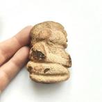 Sino-Siberisch Zandsteen Zandsteen biddende idool