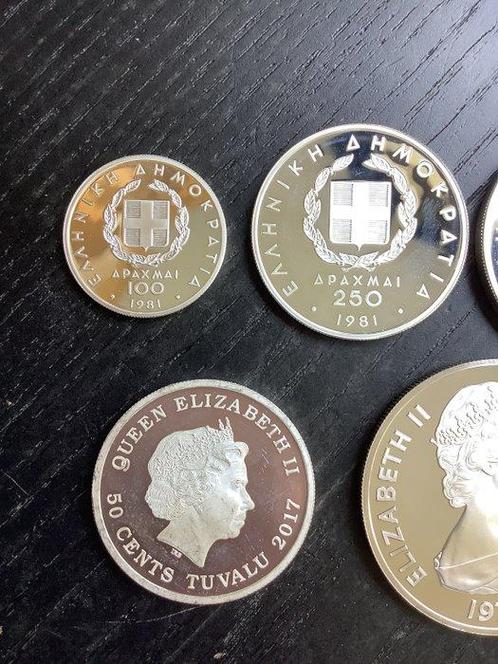 Wereld. Lot van 5 munten, 1977-2017 (Zonder Minimumprijs), Postzegels en Munten, Munten | Europa | Niet-Euromunten
