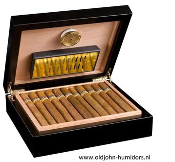 vha OP ZOEK NAAR EEN ADORINI KWALITEIT HUMIDOR / SIGARENKIST disponible aux enchères