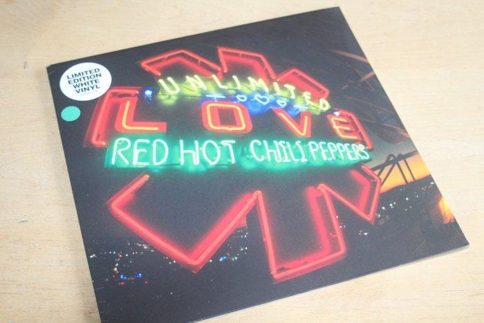 Red Hot Chili Peppers - Unlimited Love - White Vinyl - 2 x, Cd's en Dvd's, Vinyl Singles