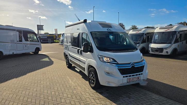 Adria Twin 540 SP slechts 23068 km en dwarsbed achter 96065, Caravans en Kamperen, Mobilhomes, Cassettetoilet, Handgeschakeld