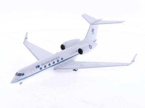Schaal 1:200 NG Models 75009 Gulsream G-V Hellenic Ari Fo..., Hobby en Vrije tijd, Modelbouw | Vliegtuigen en Helikopters, Gebruikt
