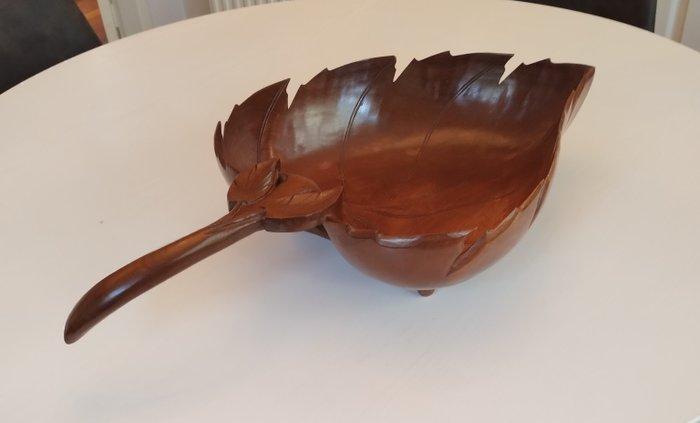 Fruitschaal - Walnoot - als een blad, Antiek en Kunst, Curiosa en Brocante