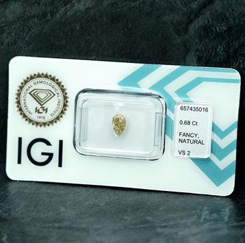1 pcs Diamant (Natuurlijk gekleurd) - 0.68 ct - Peer - Fancy