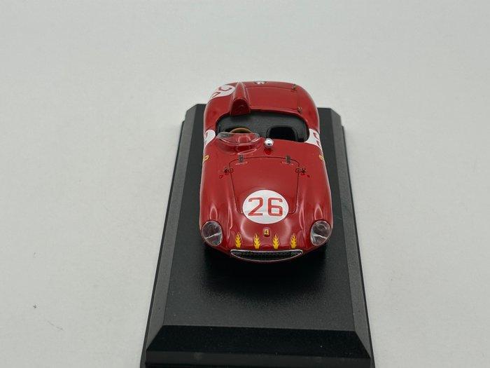 Model Best 1:43 - Model raceauto (2) - Ferrari 750 Monza, Hobby en Vrije tijd, Modelauto's | 1:5 tot 1:12