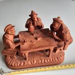 Grasso - Beeldje - tableau tafel met drie kaartspelers -, Antiquités & Art, Antiquités | Verre & Cristal