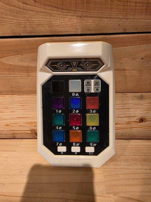 Hanayama - Game Robot 50 Robot Toy / Electronic Toy -, Games en Spelcomputers, Spelcomputers | Overige Accessoires