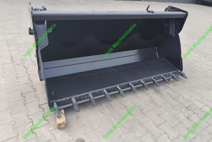 Grondbak Bak 3 in 1 Euro Giant Weidemann JCB Atlas Manitou, Articles professionnels, Agriculture | Outils