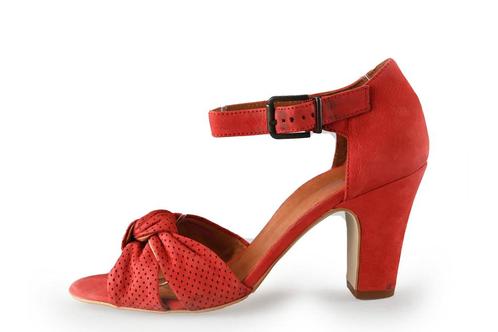 Mano Pumps in maat 39 Rood | 5% extra korting, Kleding | Dames, Schoenen, Rood, Zo goed als nieuw, Pumps, Verzenden